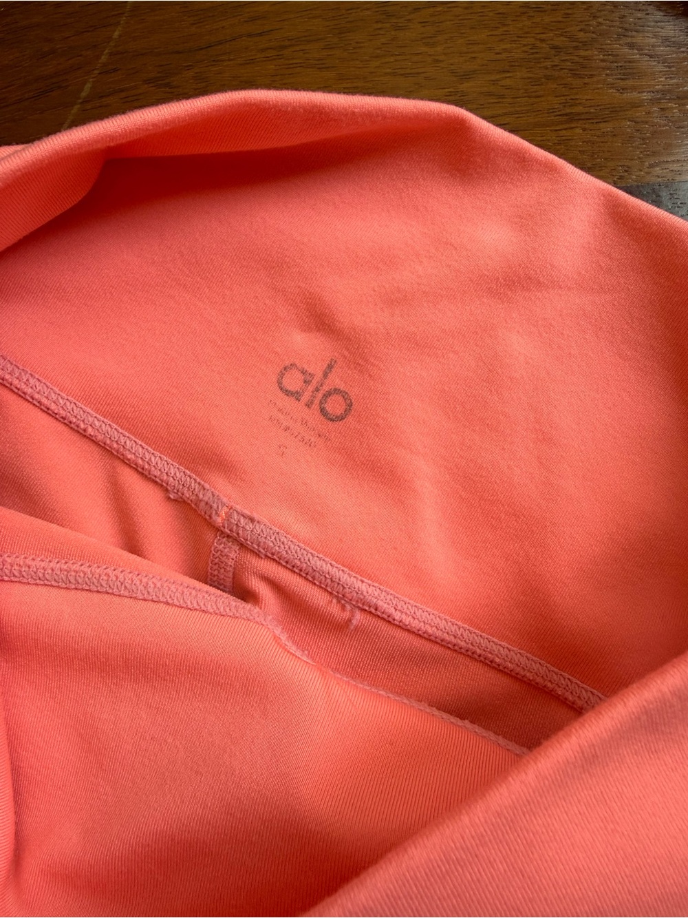 ALO Yoga Coral Yoga Set - Size Small - Picture 4 of 8